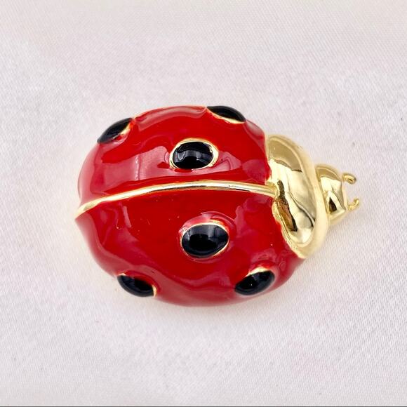 Lady Bug Red Black Enamel Dome Vintage Nature Brooch - Picture 1 of 8